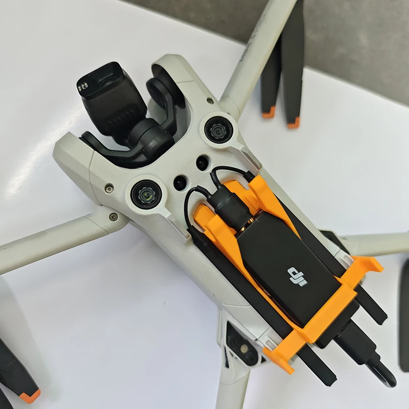 DJI Cellular 4G モジュール信号ブースターアン - Drone Landing Pad のレビューと価格